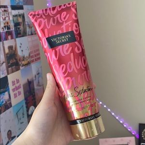 VICTORIA SECRET LOTION